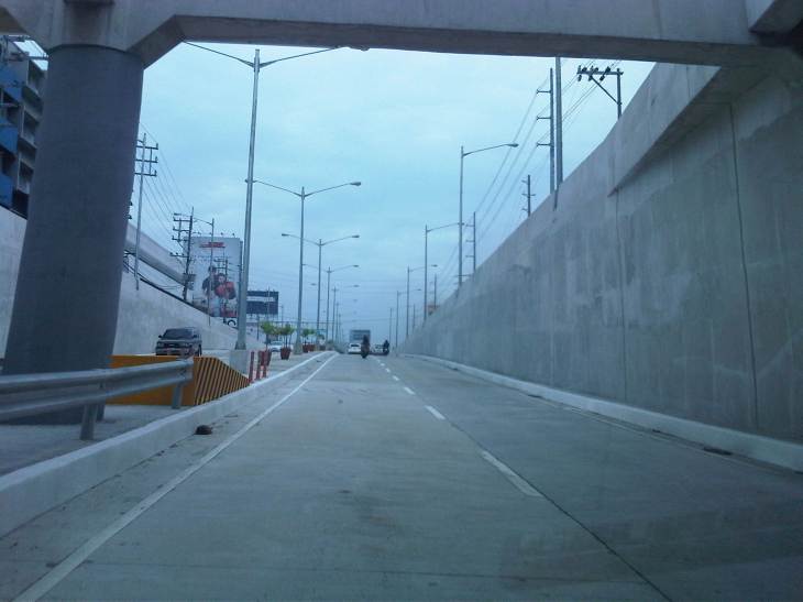 IMG04491-20121006-1059