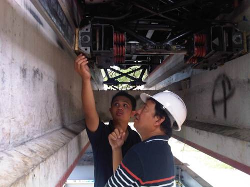 IMG05213-20121213-1148