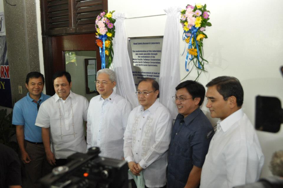 61504_10151370431907401_875100796_n