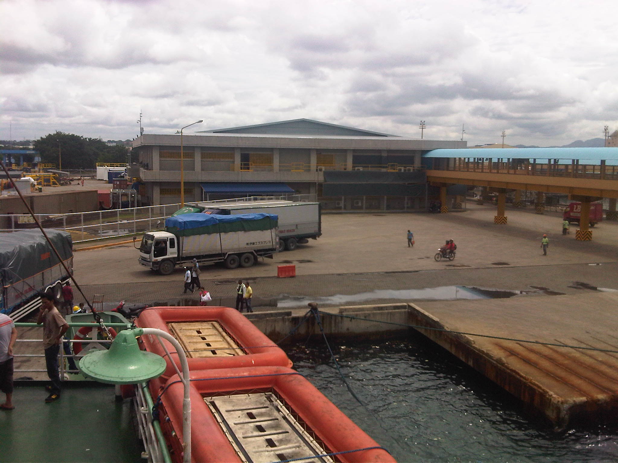 IMG06758-20130919-1018